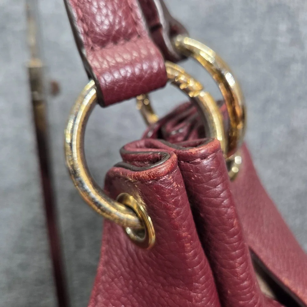 MICHAEL KORS Leather Maroon Charm Tassel‎ Large Hobo Sac Purse Bag